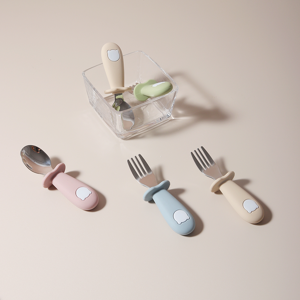 ช้อนและส้อมซิลิโคนรูปแพนด้าสำห - Baby Food Utensil บทวิจารณ์และราคา